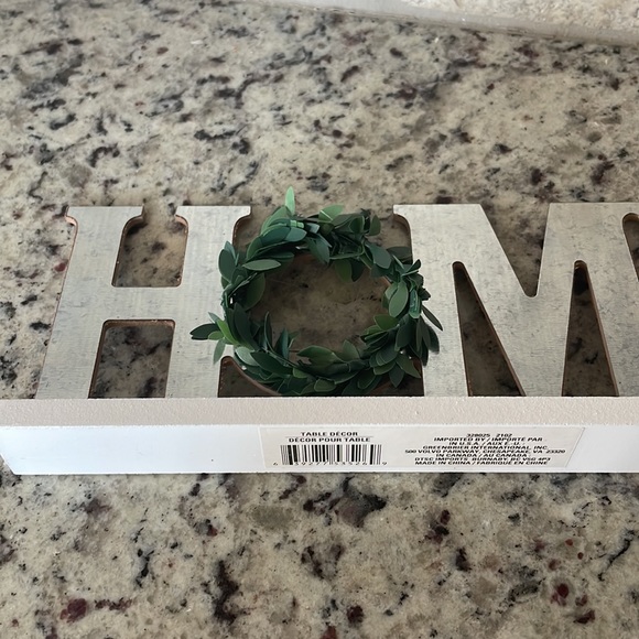 Home sign - Picture 6 of 10